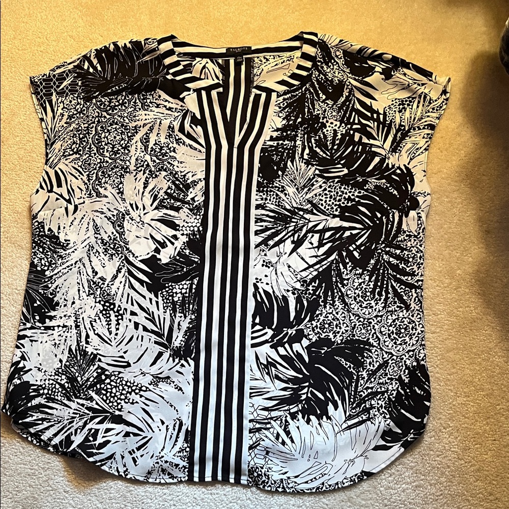 Talbots Black and White Floral Blouse sz XLP